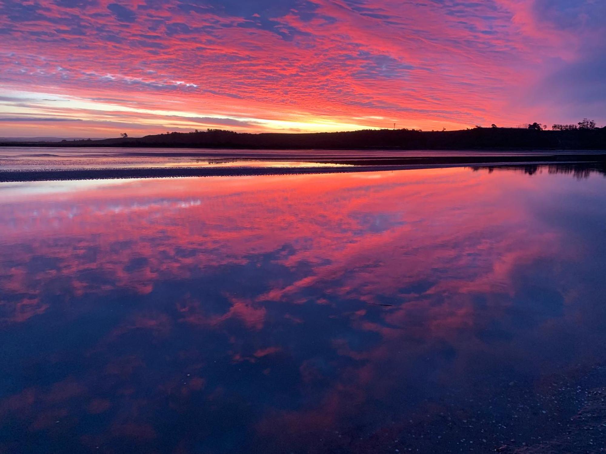 Pukehina Estuary Sunset Views Holiday Home Екстериор снимка