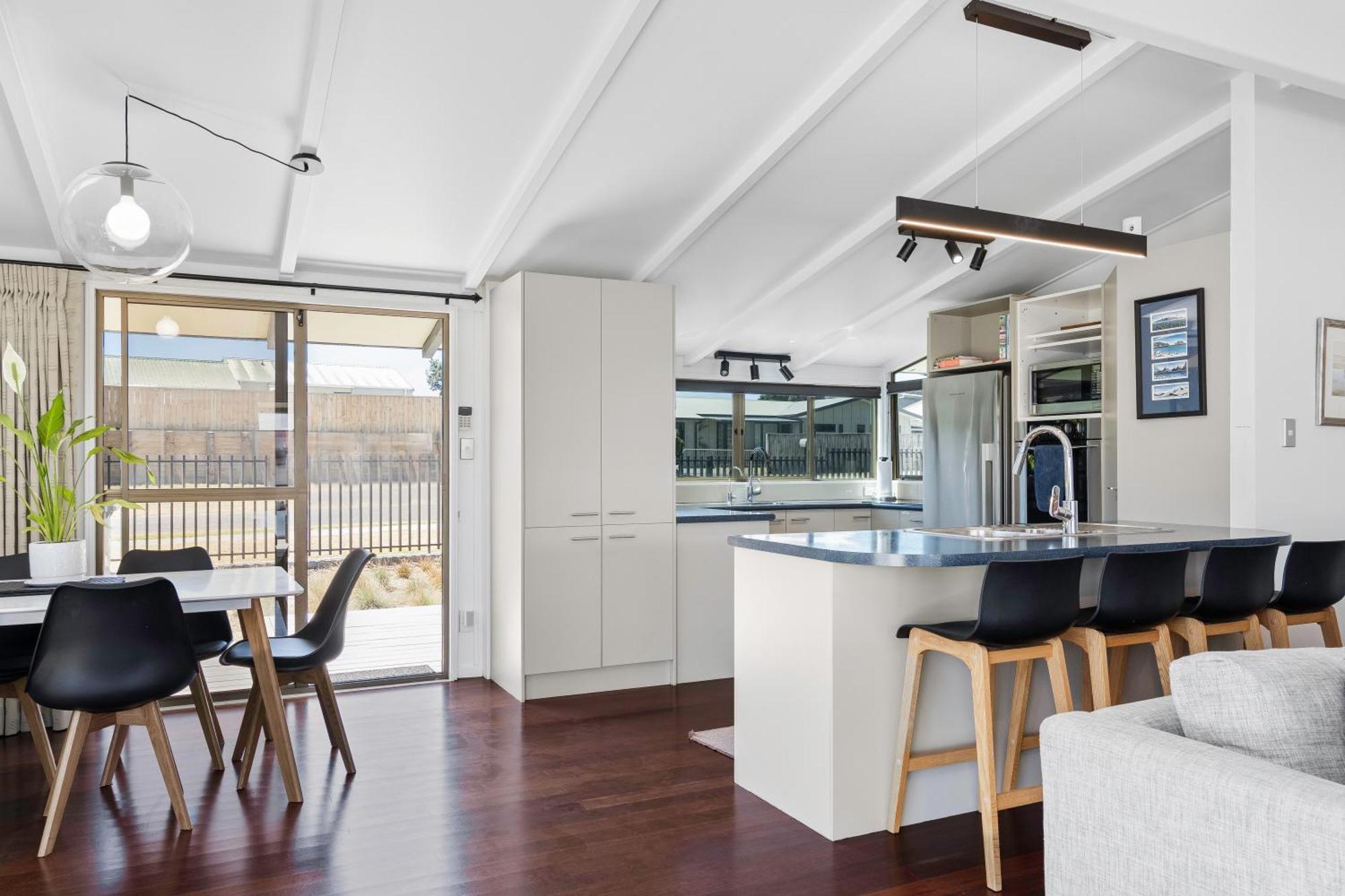 Pukehina Estuary Sunset Views Holiday Home Екстериор снимка