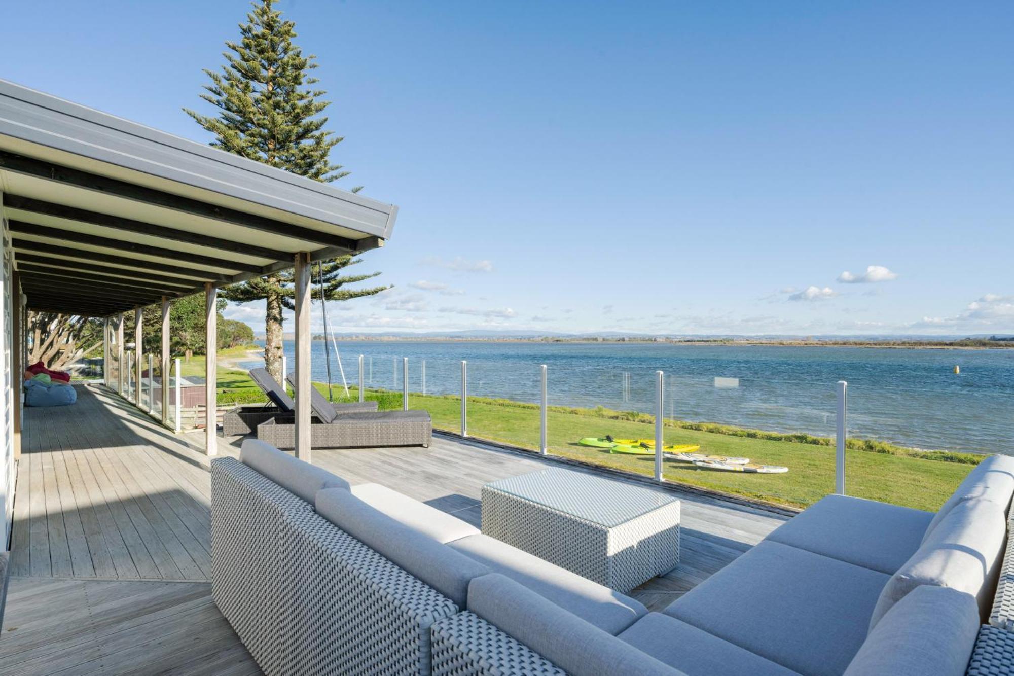 Pukehina Estuary Sunset Views Holiday Home Екстериор снимка